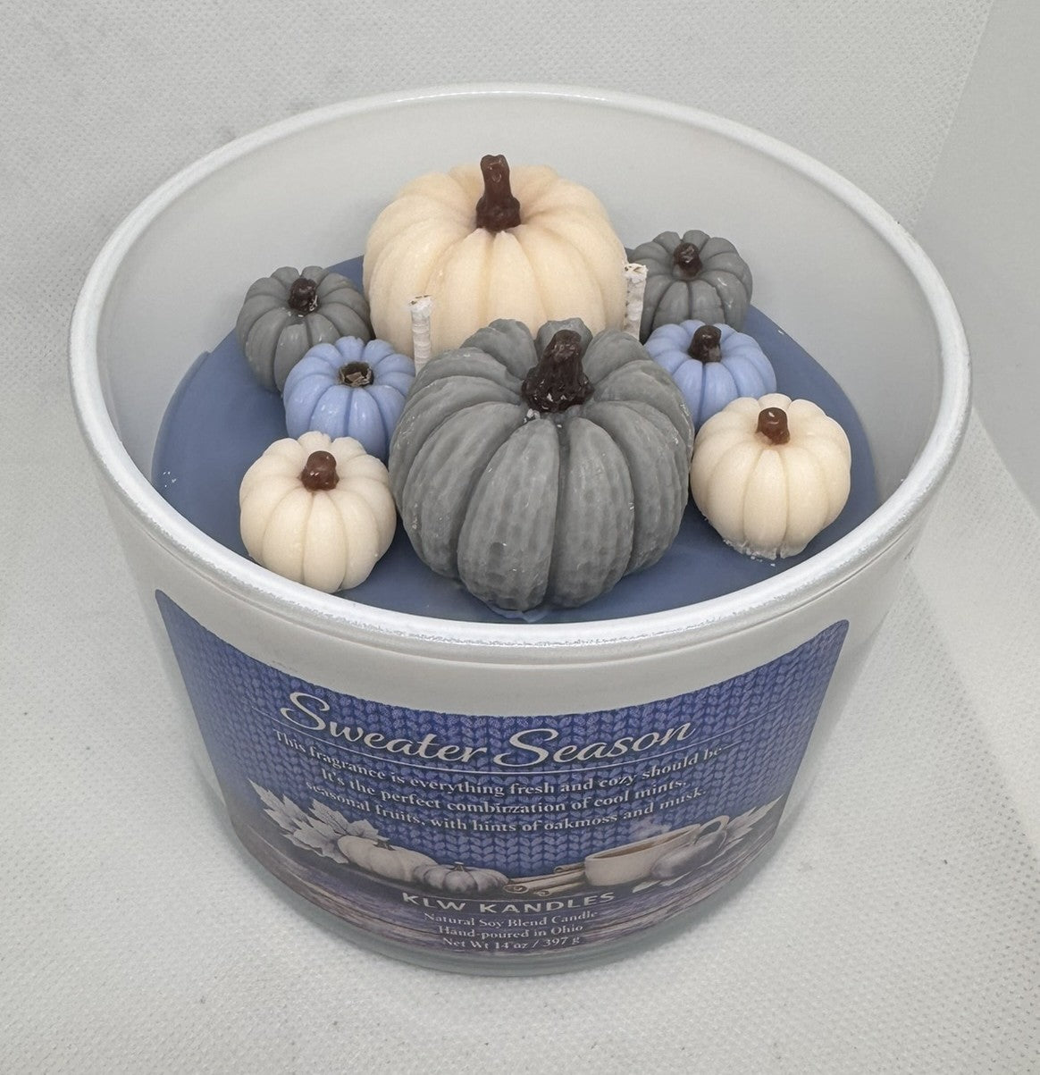 Sweater Season 14 oz Candle