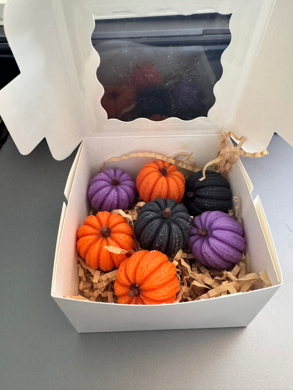 Set of Various Sz Halloween Pumpkin Shape Wax Melts - Witches Brew
