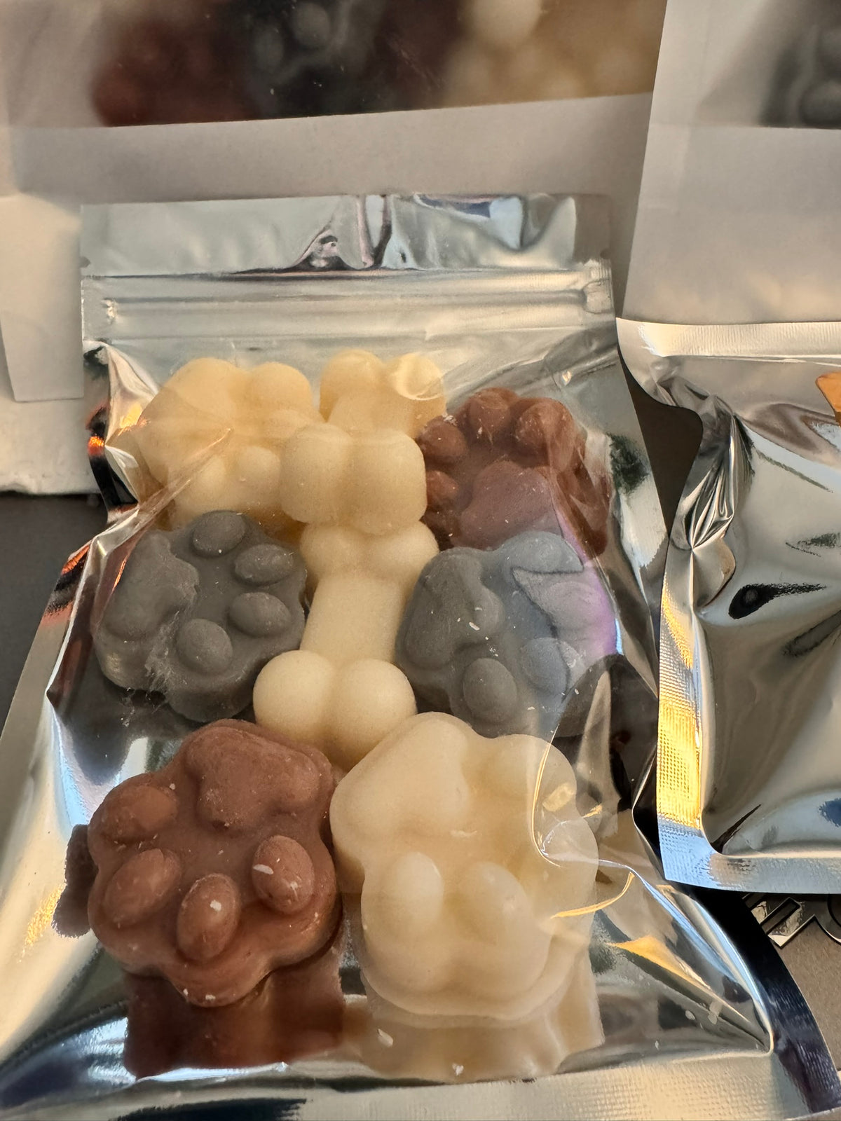 Paw Print and Bones Wax Melt Bags in Various Scents