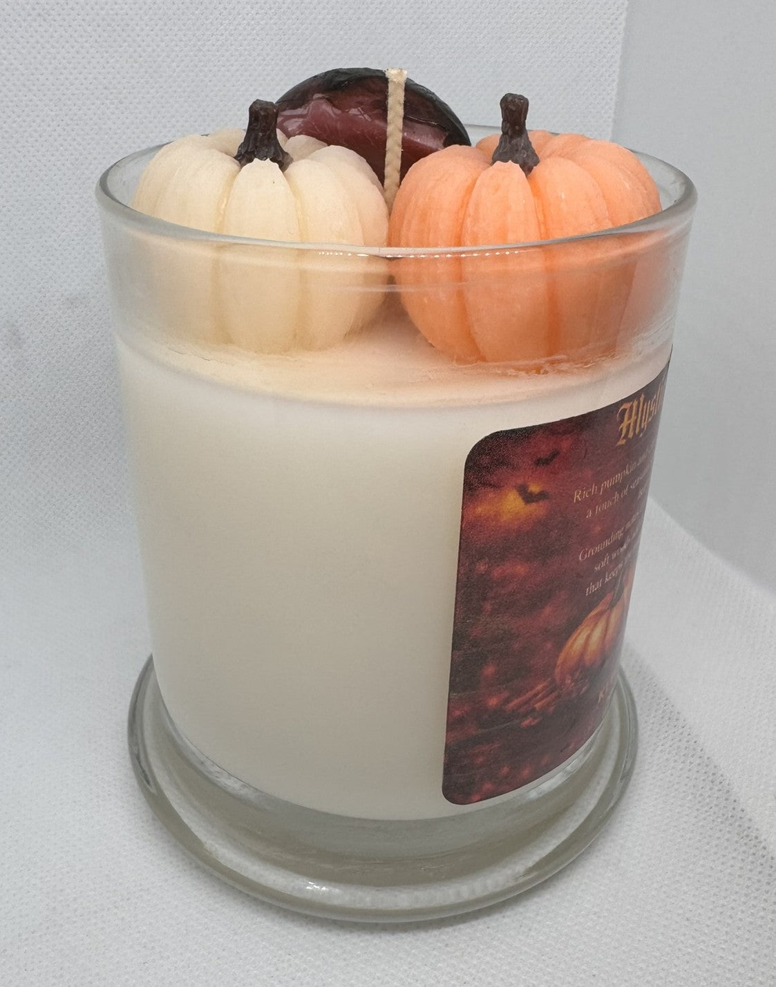 Mystic Pumpkin 10.5 oz Candle w/ Pumpkins & Acorn