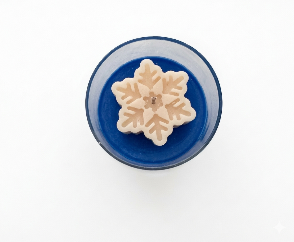 Snowflake Wishes 8 oz Glass Jar Candle