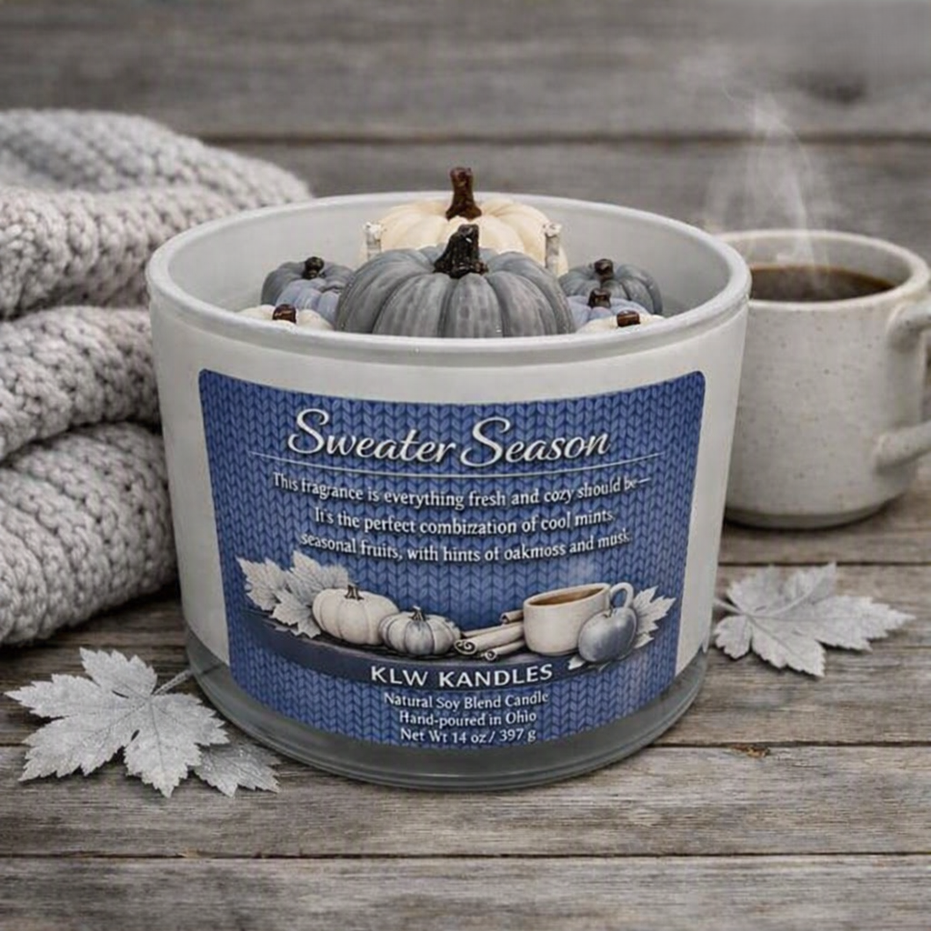 Sweater Season 14 oz Candle